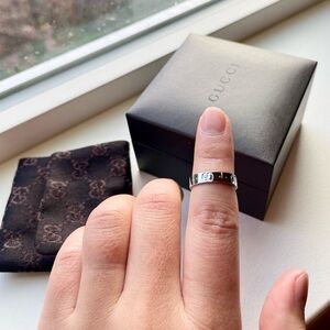 Authentic Gucci ring  solid 18k gold